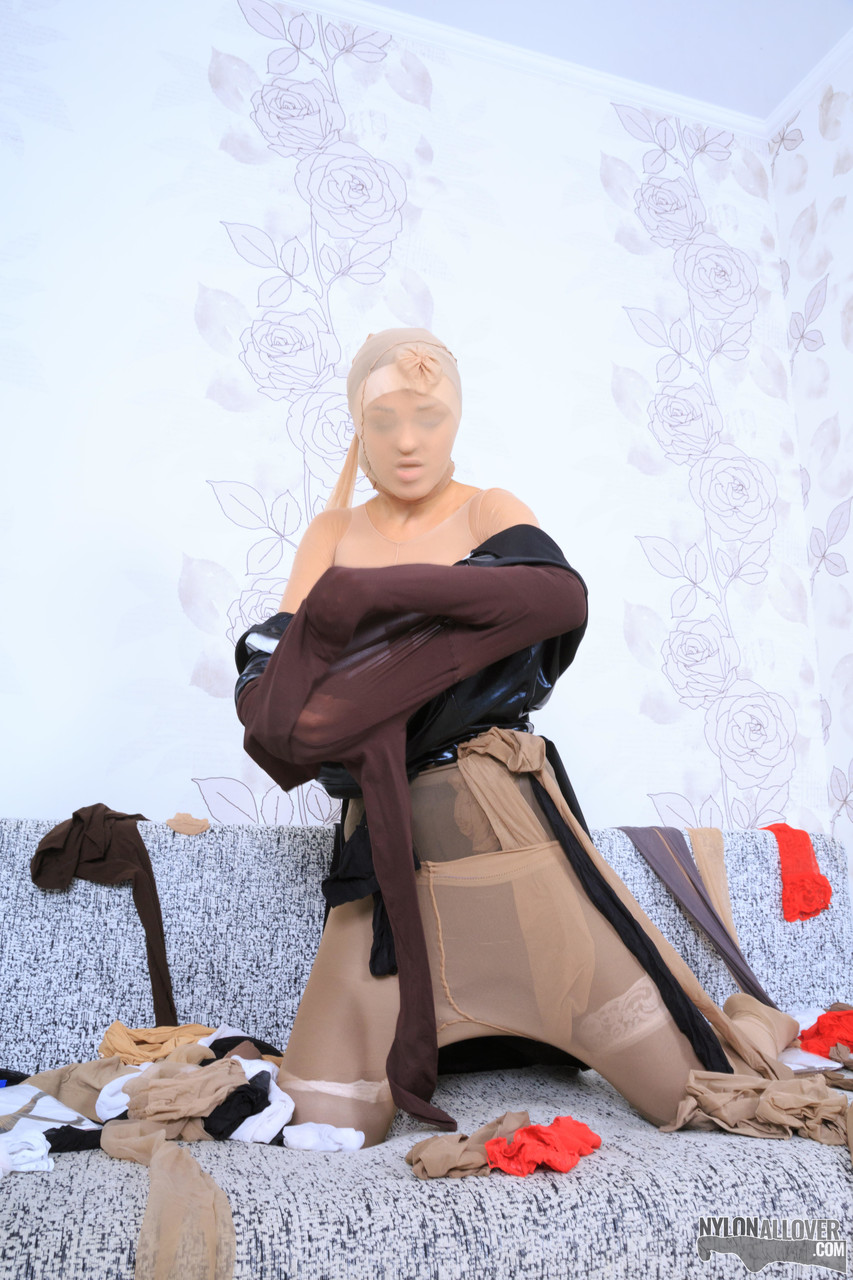 Naughty nun pulls pantyhose over her latex uniform and head 色情照片 #426123642 | Nylon All Over Pics, Fetish, 手机色情