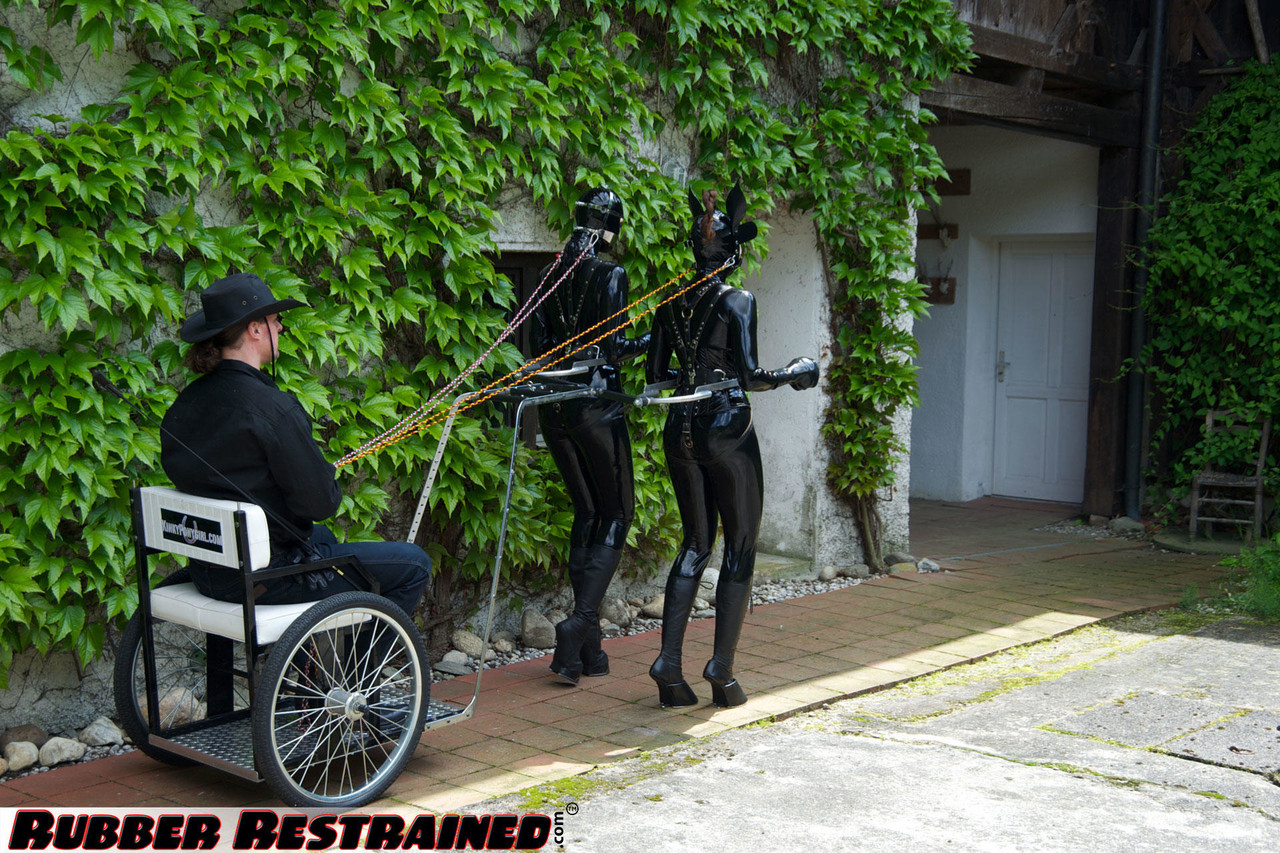 Club Rubber Restrained Double Pony Girl ポルノ写真 #423172824 | Club Rubber Restrained Pics, Cosplay, モバイルポルノ
