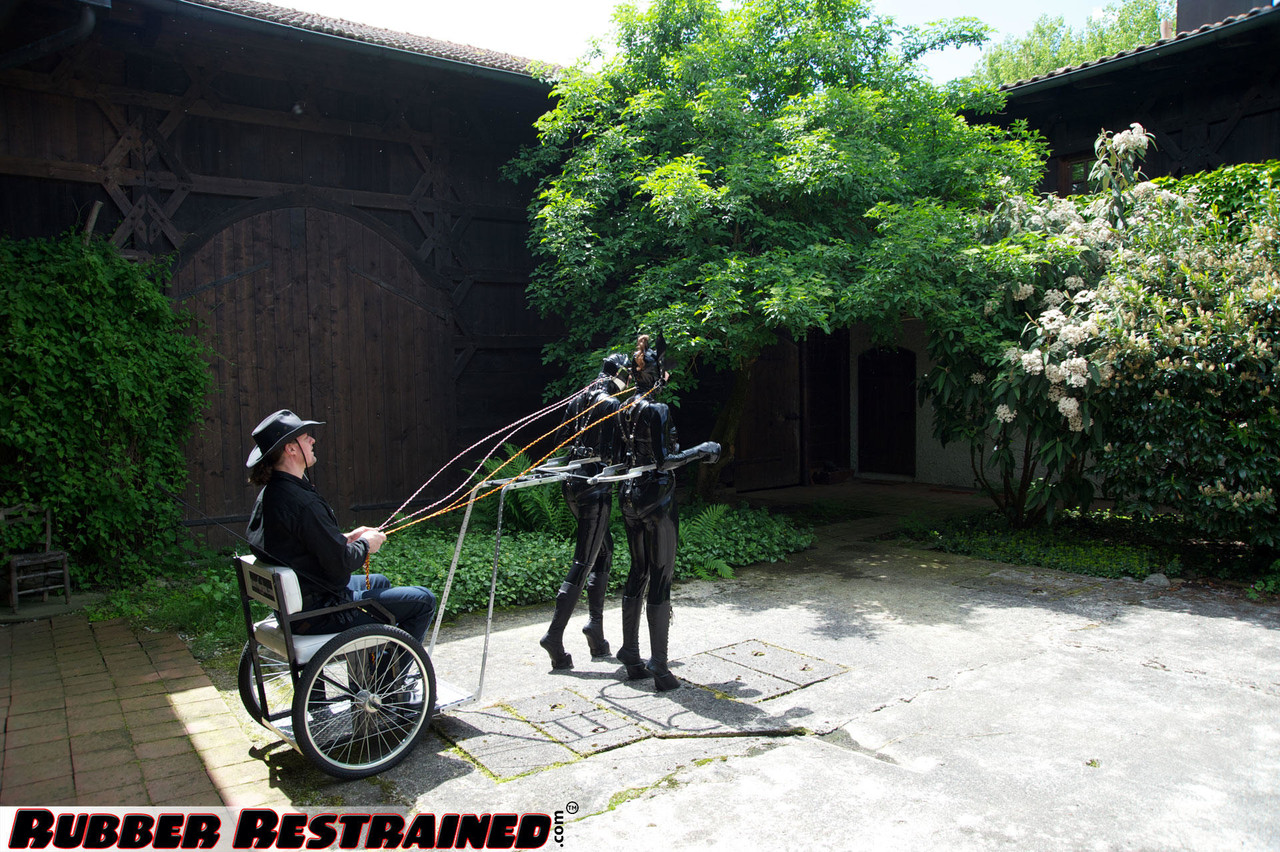 Club Rubber Restrained Double Pony Girl 포르노 사진 #423172837 | Club Rubber Restrained Pics, Cosplay, 모바일 포르노