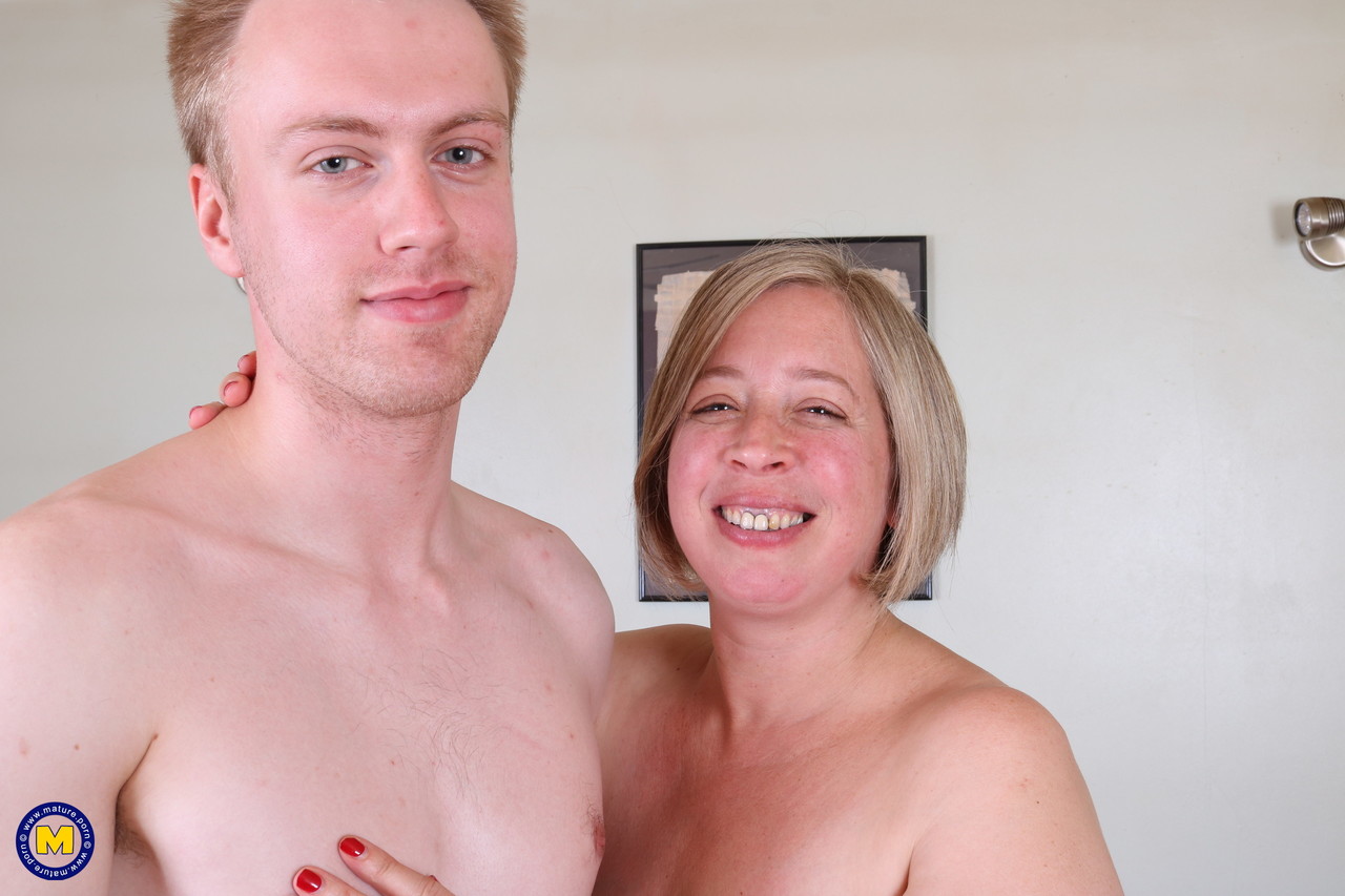 Mature British BBW kisses her toy boy before they undress each other and fuck porno foto #425602612 | Mature NL Pics, Shooting Star, BBW, mobiele porno