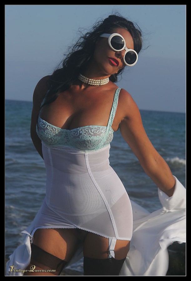 Retro Queens Glasses Brunette Beach Vintage porn photo #426821617