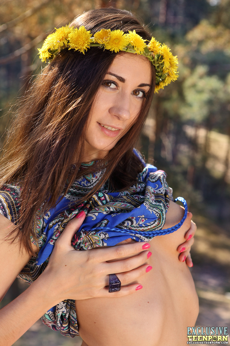 Teen amateur Marusha wears a crown of flowers during a finger fuck in a forest porno fotoğrafı #428238745 | Exclusive Teen Porn Pics, Marusha, Pussy, mobil porno