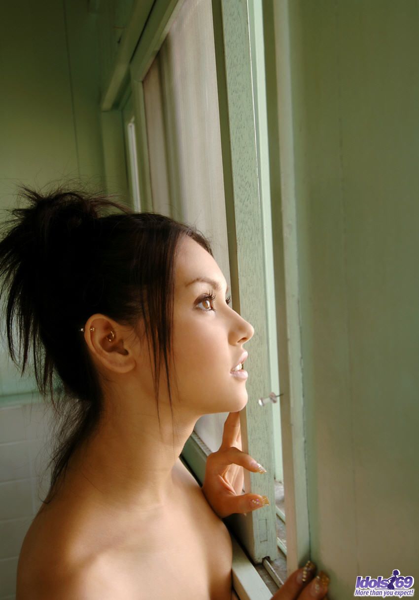 Japanese model Maria Ozawa enjoys a beverage after stripping naked 色情照片 #425820525 | Idols 69 Pics, Maria Ozawa, Face, 手机色情