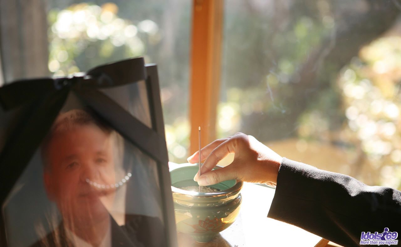 Japanese widow Miho Sonoda fondles herself while grieving her late husband porno fotoğrafı #429075092