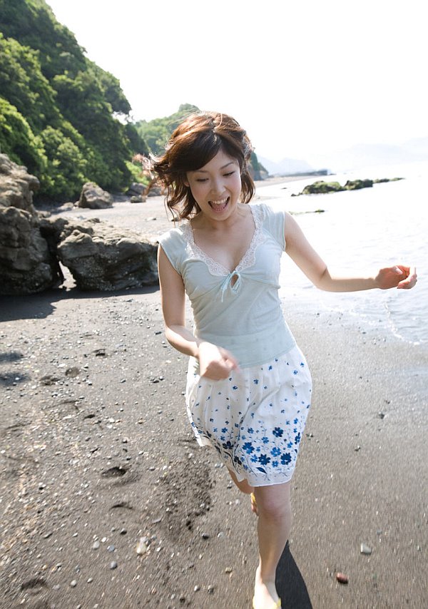 Young Japanese girl Saki Koto exposes her tits and ass at the beach 포르노 사진 #425575403 | Idols 69 Pics, Saki Koto, Japanese, 모바일 포르노