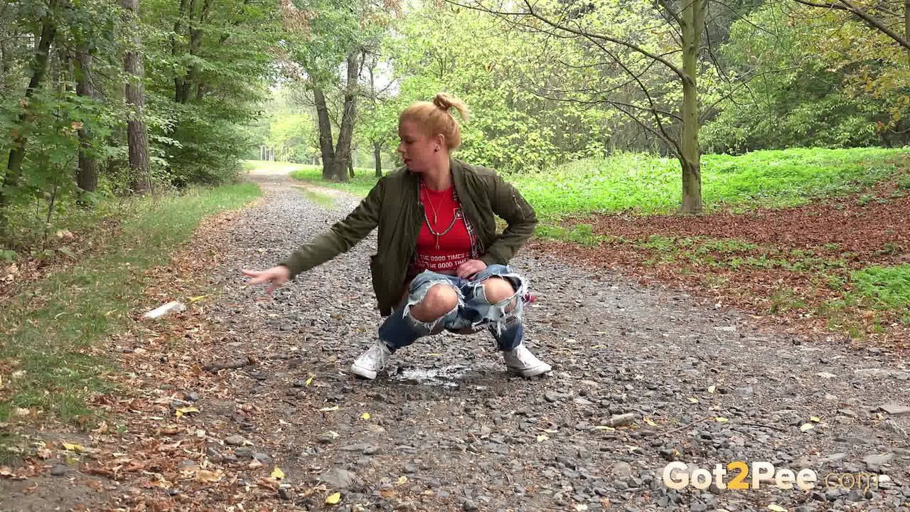Blonde babe Chrissy relieves herself on a path порно фото #426318184