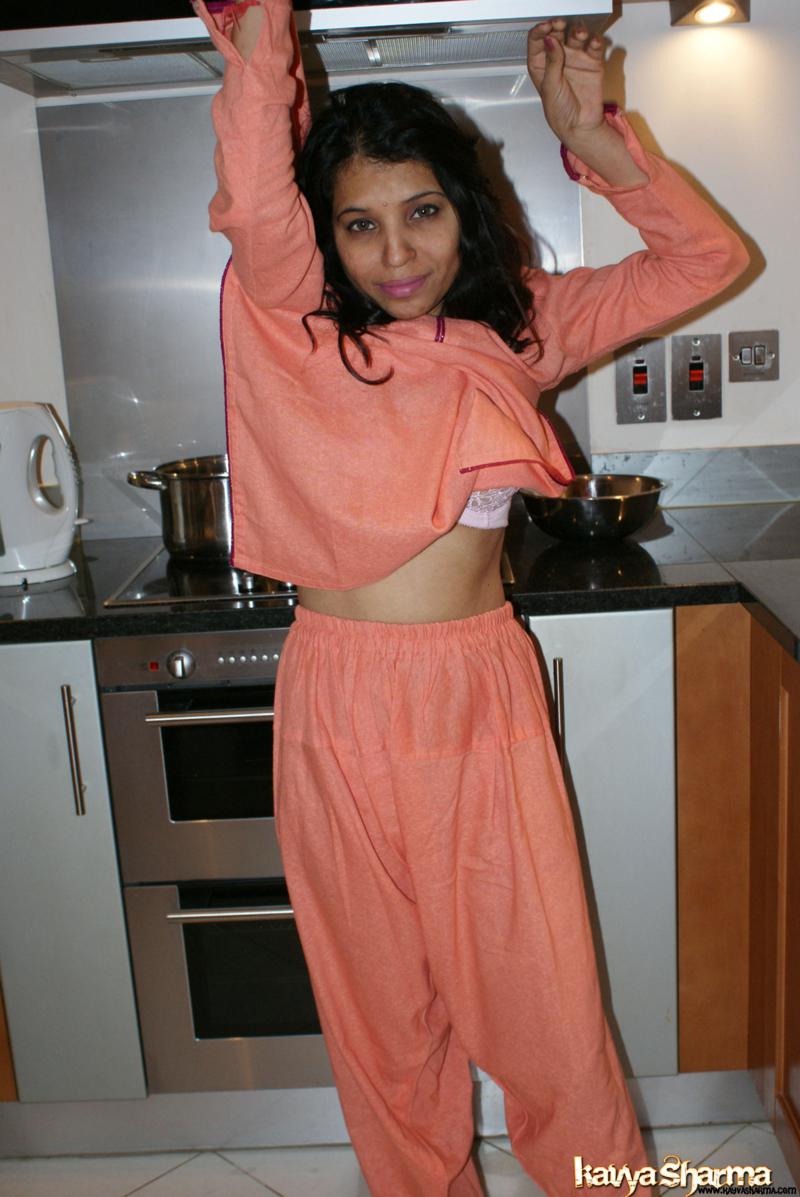 Indian solo girl peels off salwar suit and lingerie to get naked in kitchen  - PornPics.com