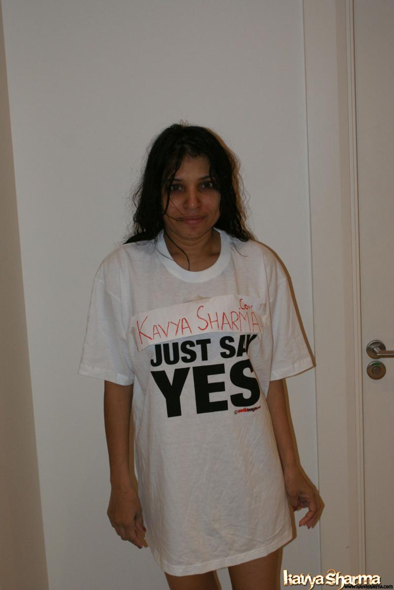 Kavya promoting her website with her name shirt on порно фото #425078695