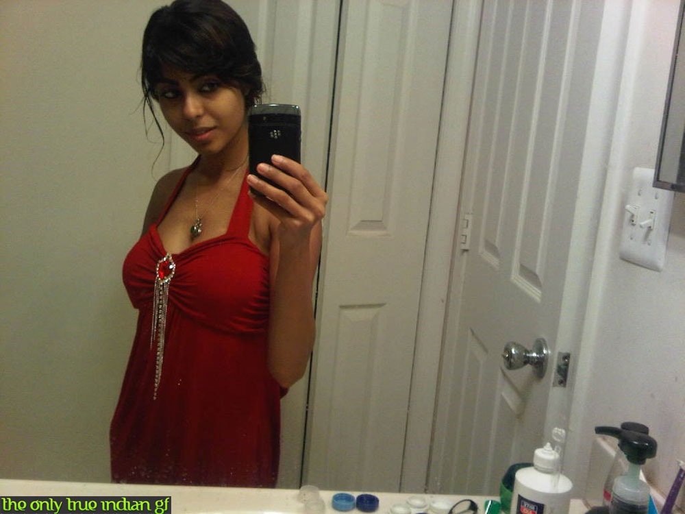 Indian female tales no nude self shots in the bathroom mirror porn photo #423947093