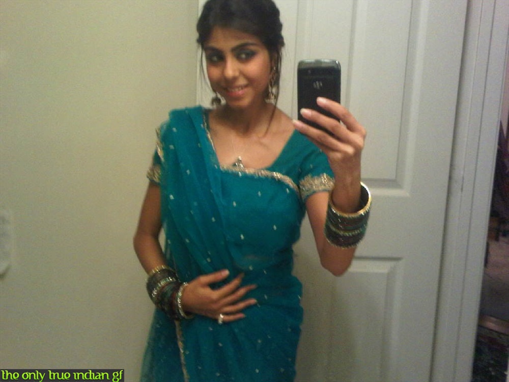 Indian female tales no nude self shots in the bathroom mirror porn photo #423947097