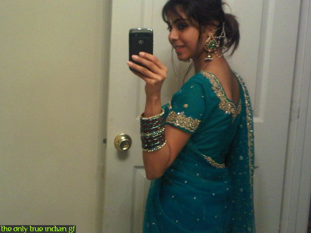 Indian female tales no nude self shots in the bathroom mirror 色情照片 #423090152 | Fuck My Indian GF Pics, Indian, 手机色情