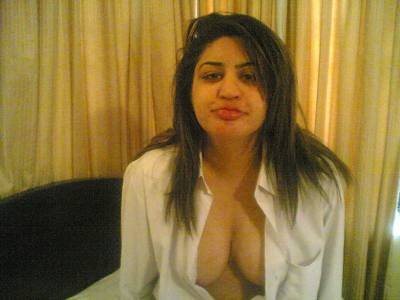 Sexy indian gf stripping naked in her bedroom in front of boyfriend foto porno #423926632