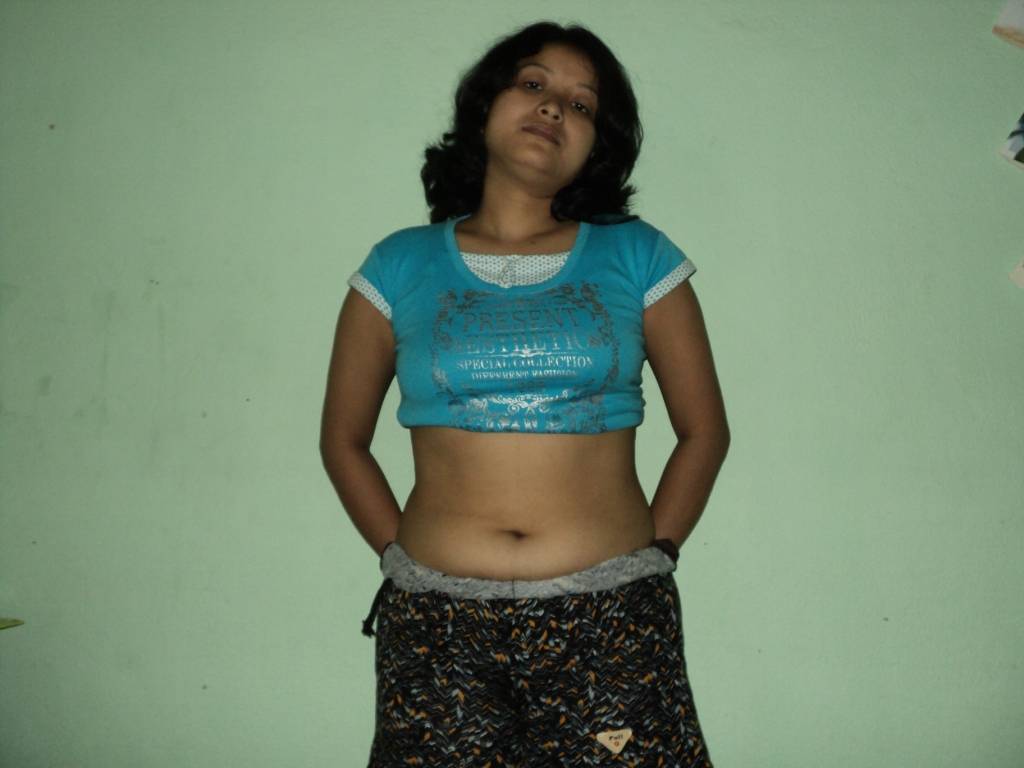 Newly wed indian wife padma showing herself off 色情照片 #425084915 | Desi Papa Pics, Indian, 手机色情