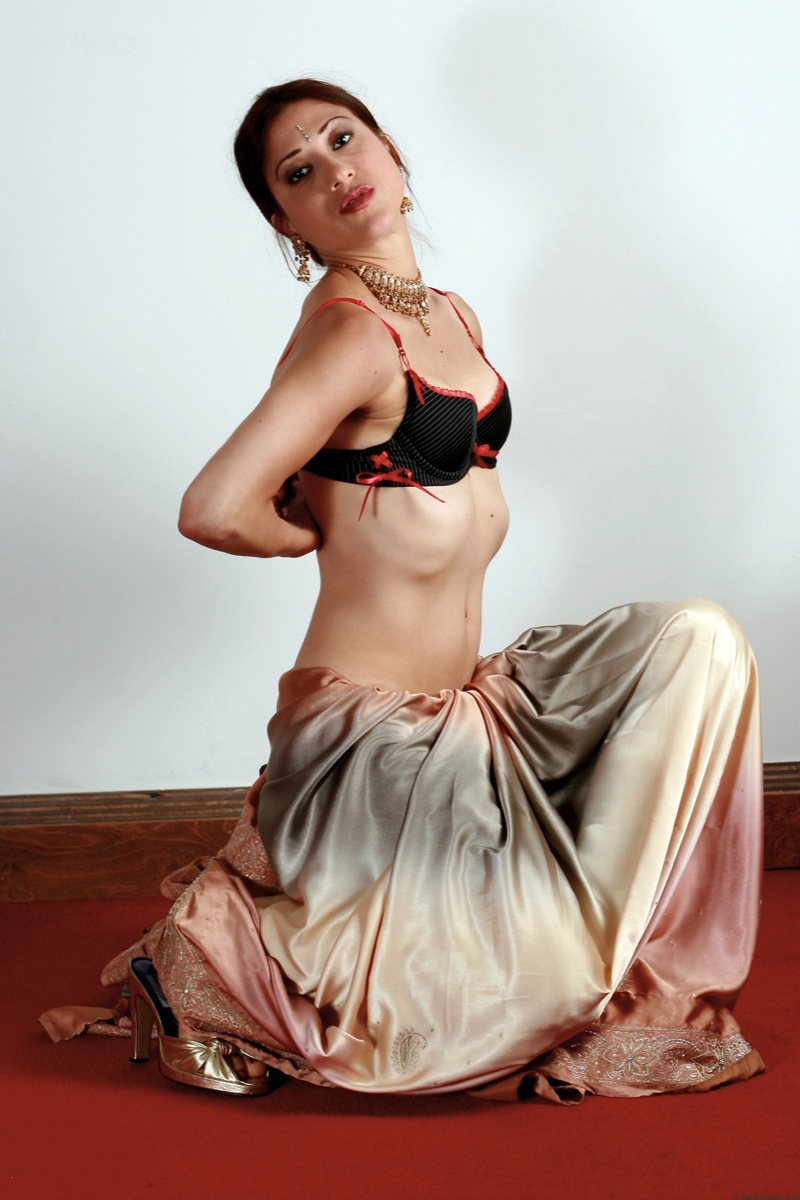 Hot indian amateur stripping her sari off on camera 포르노 사진 #428852736 | Desi Papa Pics, Indian, 모바일 포르노