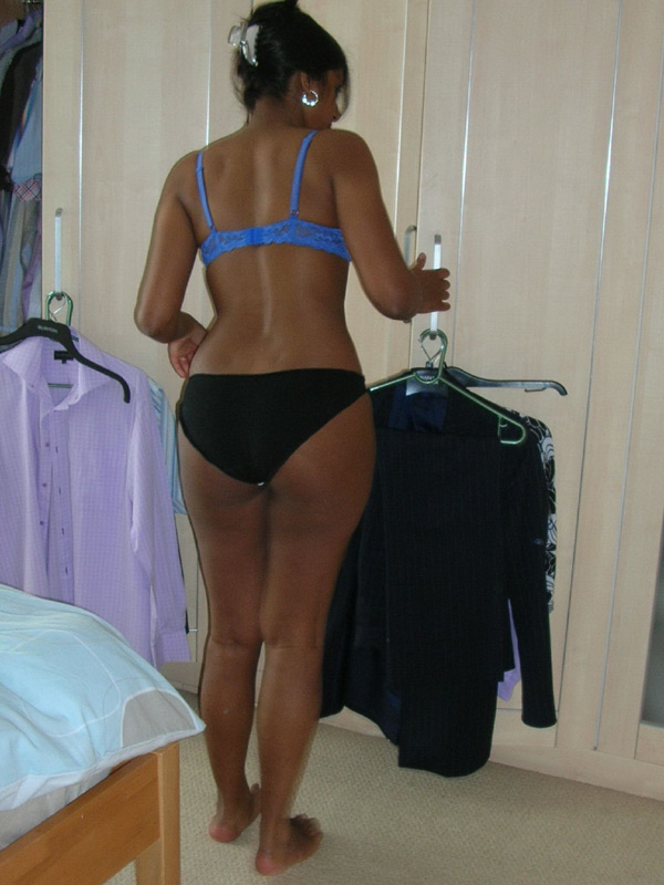 Indian female is caught in her underwear while trying on different outfits ポルノ写真 #424365692 | Fuck My Indian GF Pics, Indian, モバイルポルノ