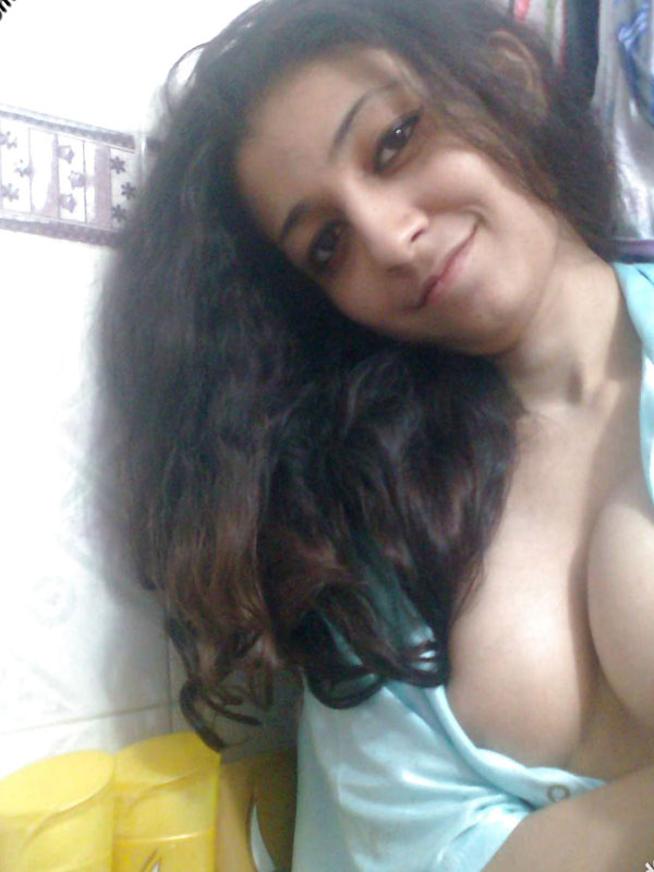 Indian solo girl holds her face firm while letting nipples free of lingerie foto porno #424434911