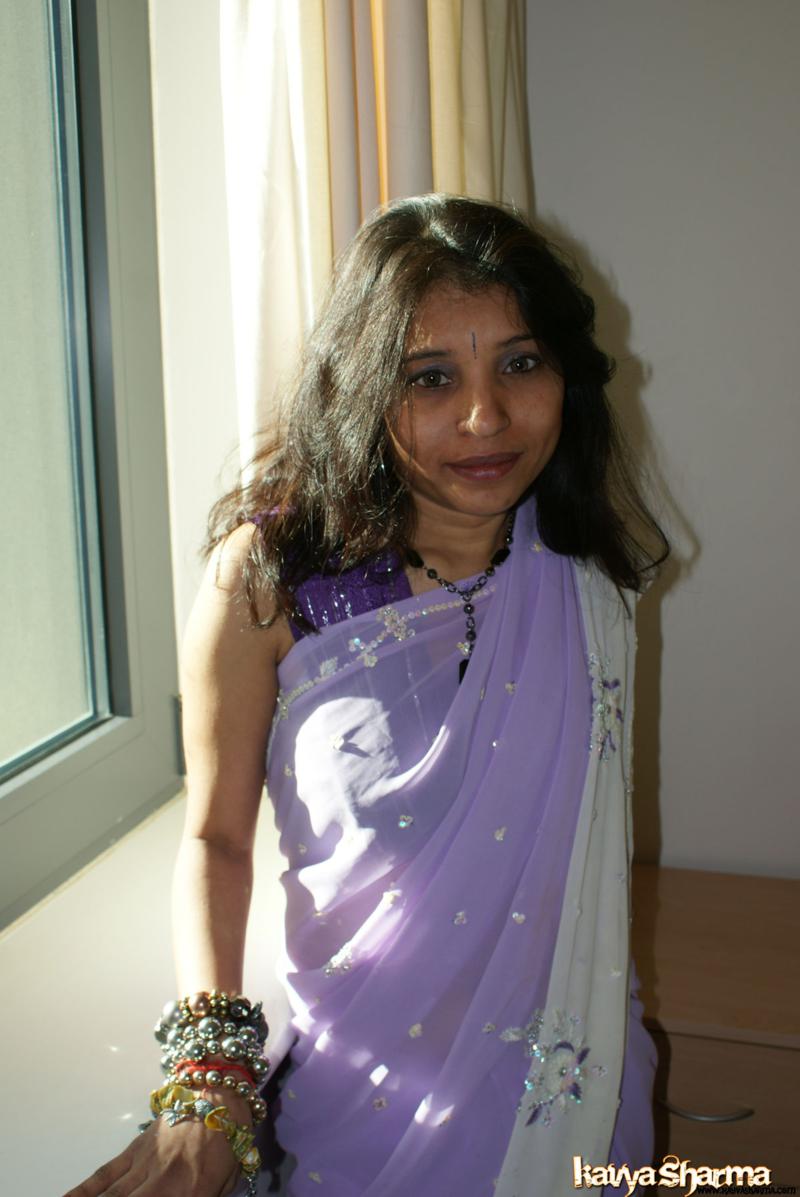 Kavya in indian sari gifted by her website member foto porno #425083927