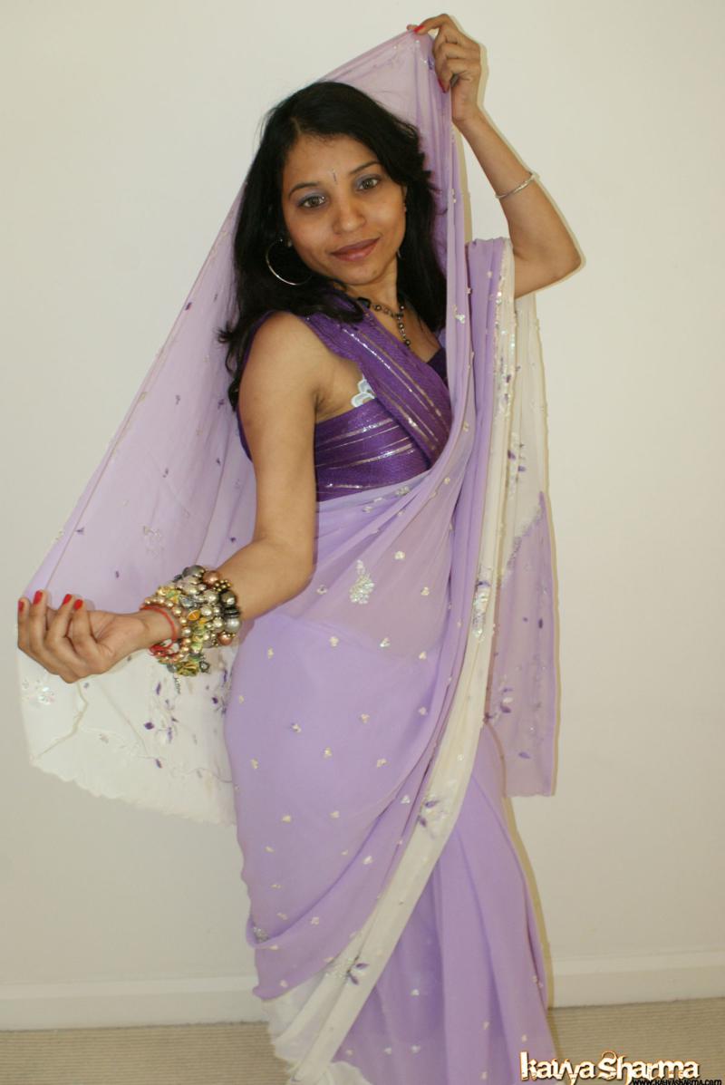 Kavya in indian sari gifted by her website member foto porno #424744279
