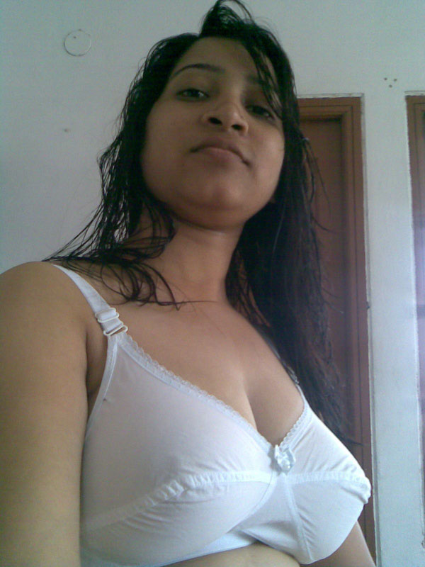 Collection of Indian girls posing non-nude and going topless as well porno fotky #423938207 | Fuck My Indian GF Pics, Indian, mobilní porno