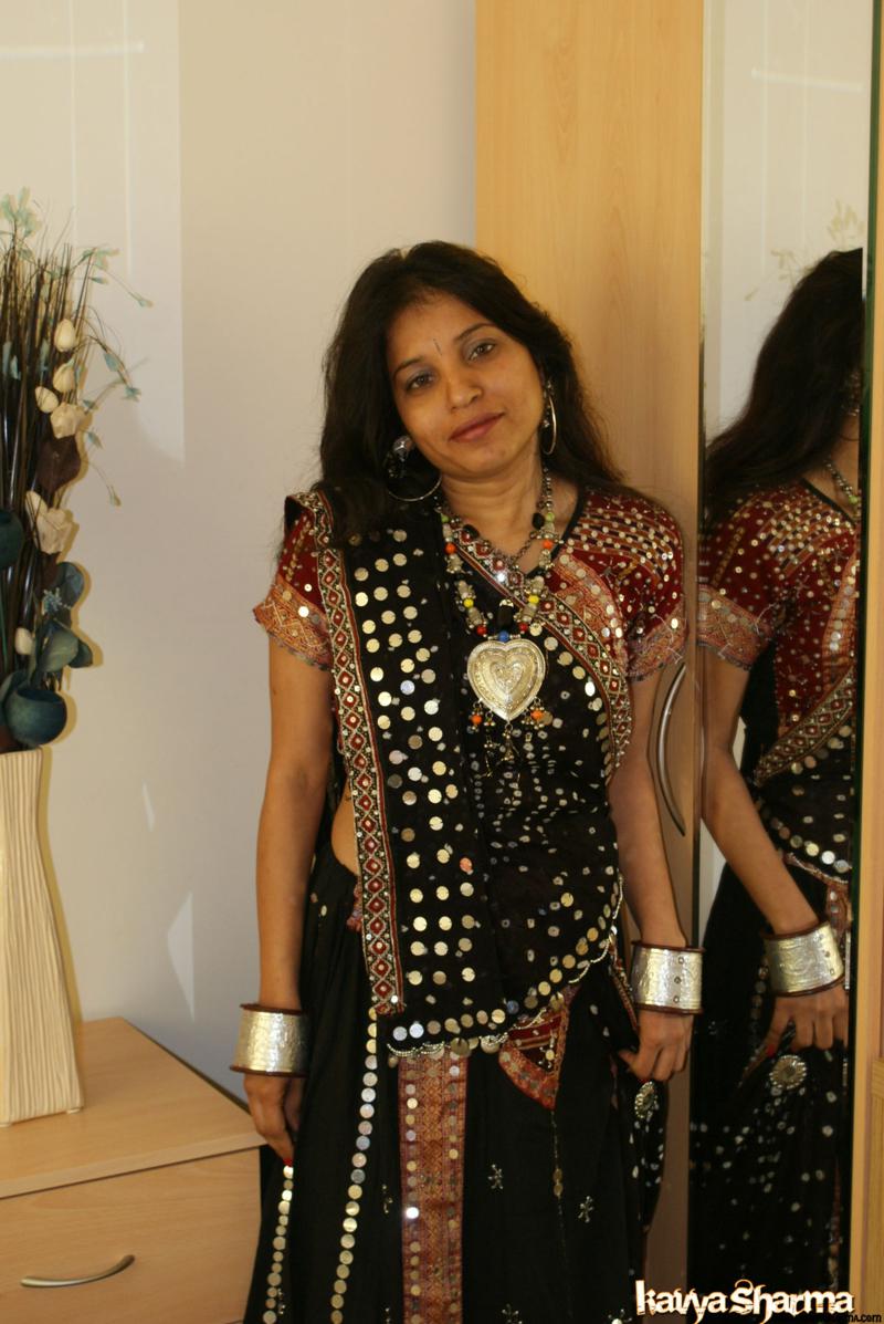 Kavya in her gujarati outfits chania cholie ポルノ写真 #423063810 | Kavya Sharma Pics, Kavya Sharma, Indian, モバイルポルノ