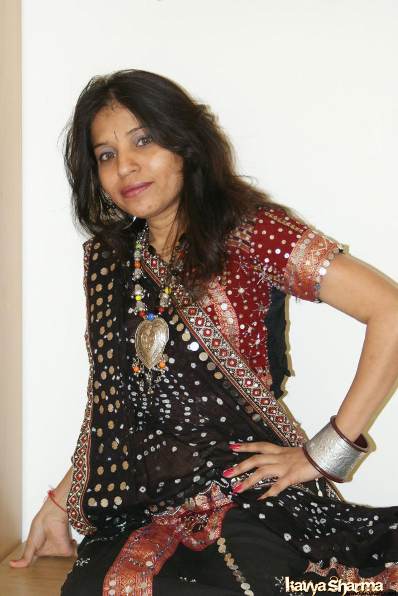 Kavya in her gujarati outfits chania cholie porn photo #423919017
