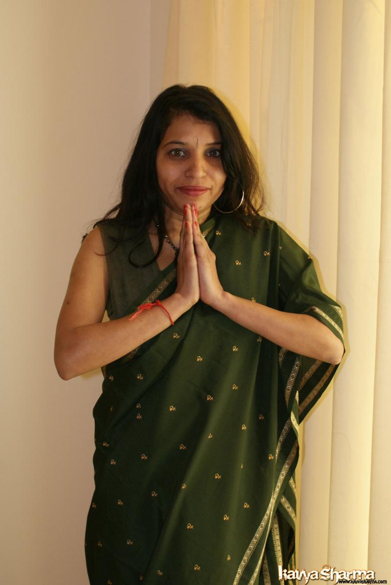 Kavya sharma in her sexy green indian sari showing off porn photo #425119777