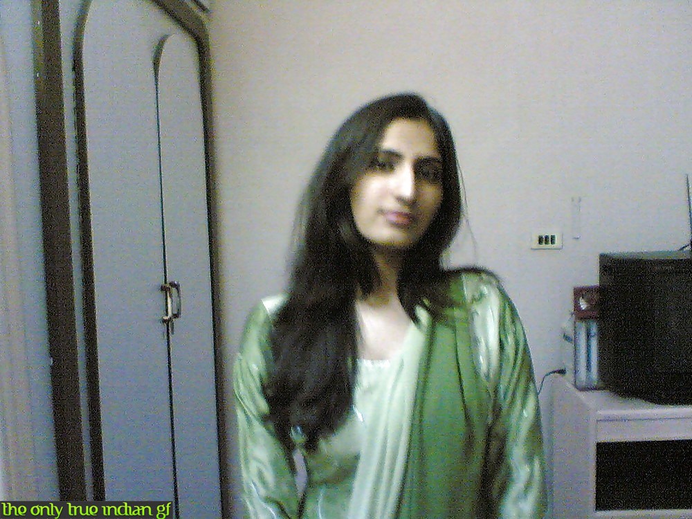 Fuck My Indian GF juicy pakistani babe foto porno #424363579