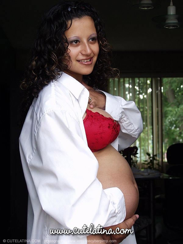Pregnant Latina female show her milk filled tits and belly bump in the nude foto pornográfica #424313509 | Cute Latina Pics, Talia, Pregnant, pornografia móvel