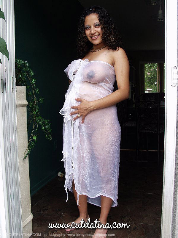 Pregnant Latina female show her milk filled tits and belly bump in the nude foto porno #424313513