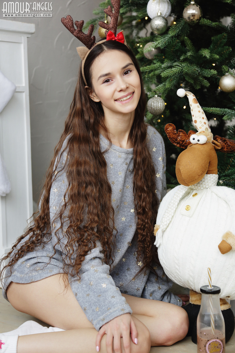 Adorable teen Leona Mia shows her thin body wearing deer antlers and socks порно фото #424177758