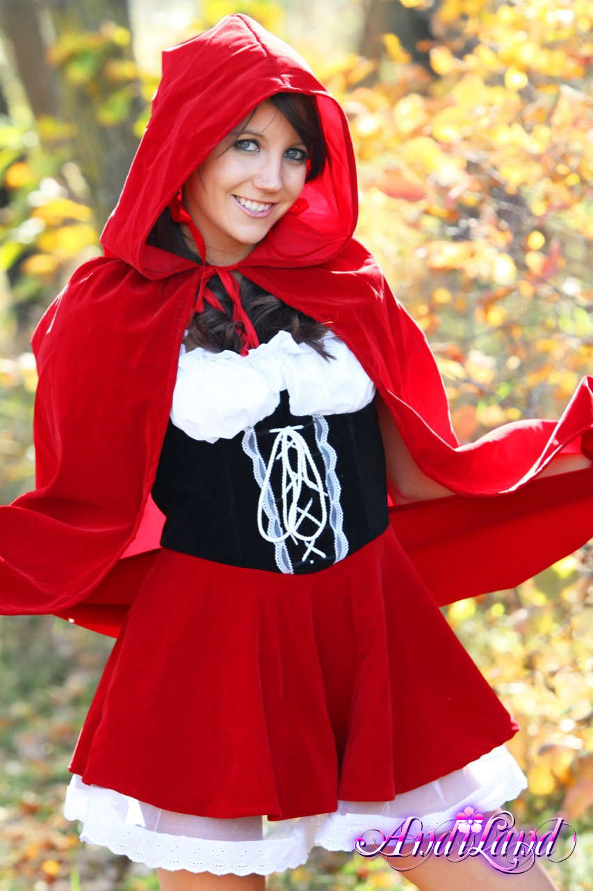 Sweet teen Andi Land frees her tits and twat from a Red Riding Hood outfit ポルノ写真 #422715498