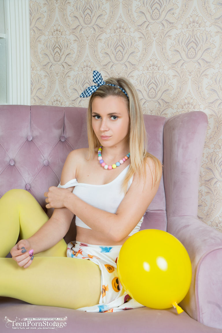 Adorable teen Pink removes her tights to pose completely nude amid balloons porno foto #427215005
