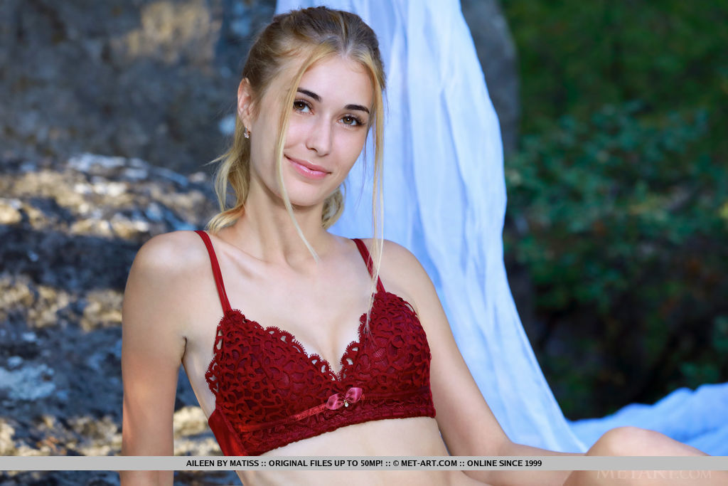 Slim blonde teen Aileen strikes tempting nude poses in her backyard porn photo #424975254