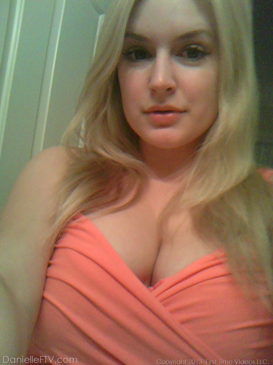 Blonde amateur Danielle Ftv dons numerous outfits for non nude selfies porn photo #422634183