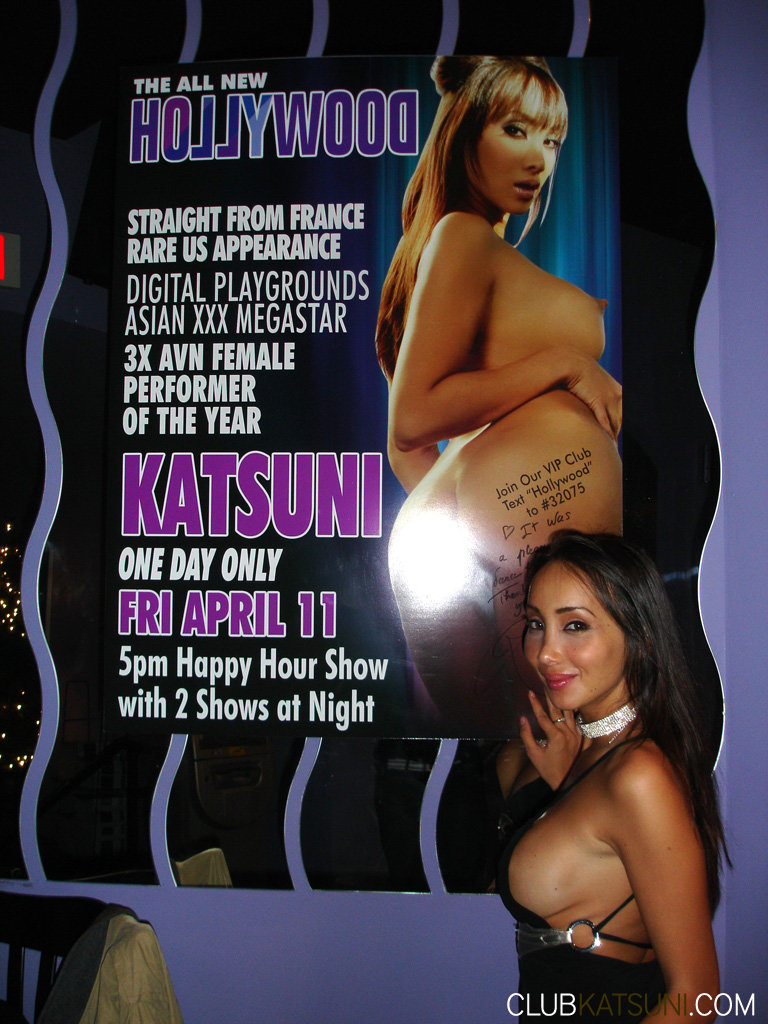 Asian beauty Katsuni takes to the stage while working as a stripper foto porno #428918234