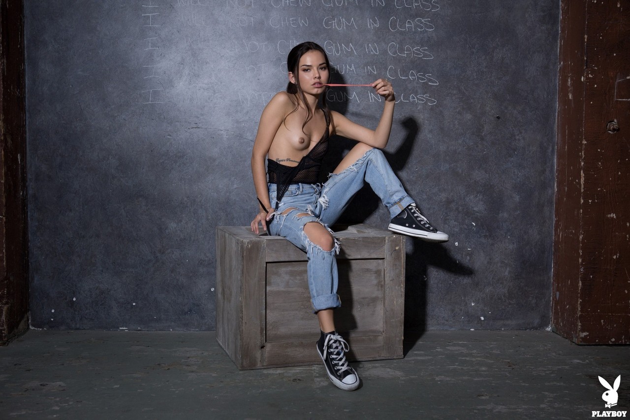 Petite girl Dominique Gabrielle works free of ripped jeans to pose nude порно фото #425463848