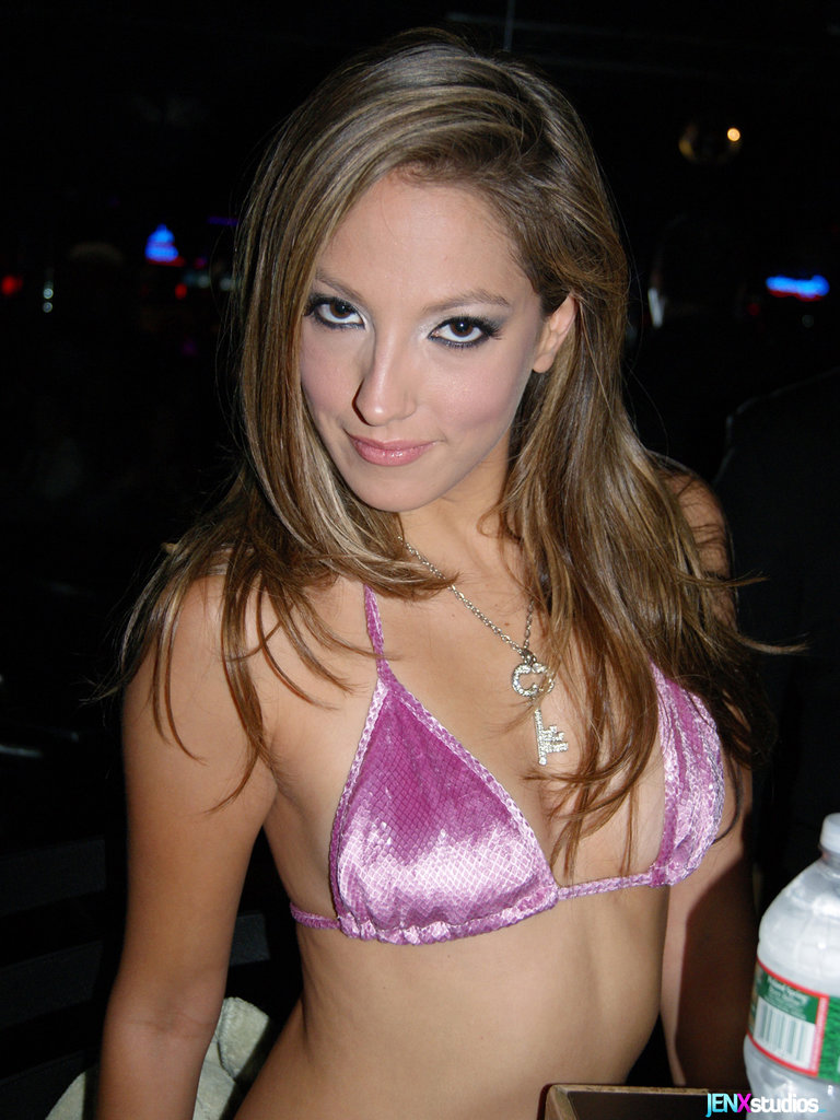 Sexy brunette gets money thrown at her during a striptease performance foto porno #423448305 | Jen X Studios Pics, Jenna Haze, Stripper, porno móvil