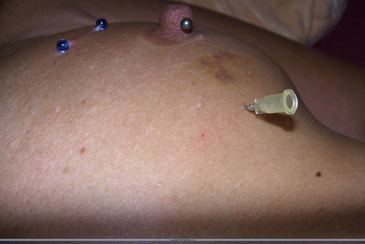 Close up action of a female having her breasts tortured with needles 포르노 사진 #427216360 | The Pain Files Pics, Piercing, 모바일 포르노