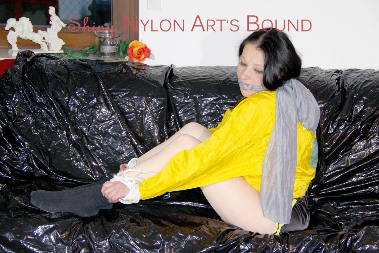 LUCY tied and gagged with ropes and a ballgag on a sofa wearing a sexy foto pornográfica #427586745 | Shiny Nylon Arts Bound Pics, Clothed, pornografia móvel