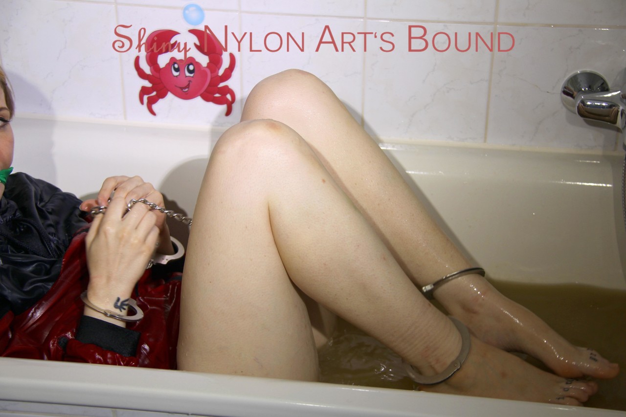 Mara lying in a bath tub with muddy water ties and gagges herself with cuffs 포르노 사진 #426455078 | Shiny Nylon Arts Bound Pics, Clothed, 모바일 포르노