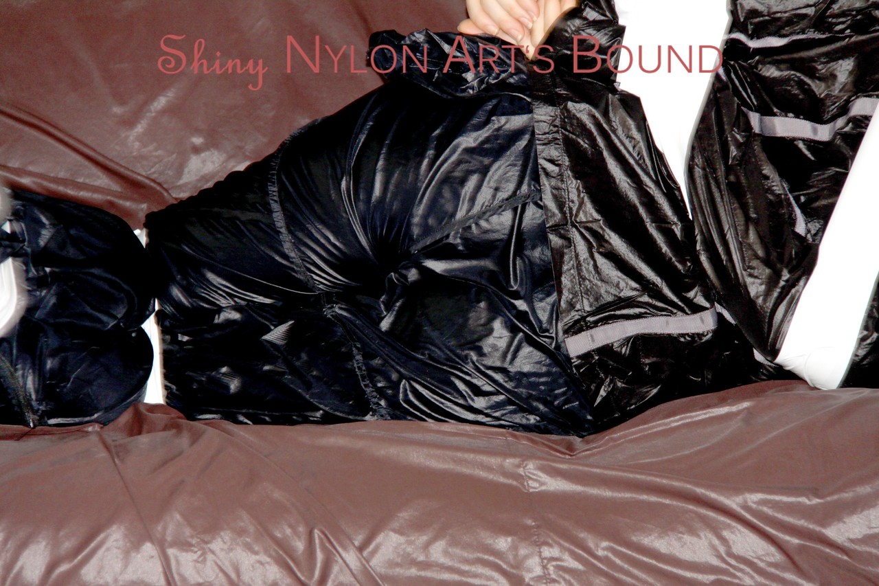 Mara wearing a sexy shiny black rian pants and a sexy shiny black rain jacket 色情照片 #428464817 | Shiny Nylon Arts Bound Pics, Clothed, 手机色情