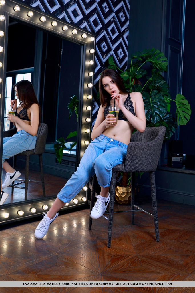 Eva Amari strips her blue jeans in front of the mirror, baring her amazing 포르노 사진 #426119831 | Met Art Pics, Eva Amari, Jeans, 모바일 포르노