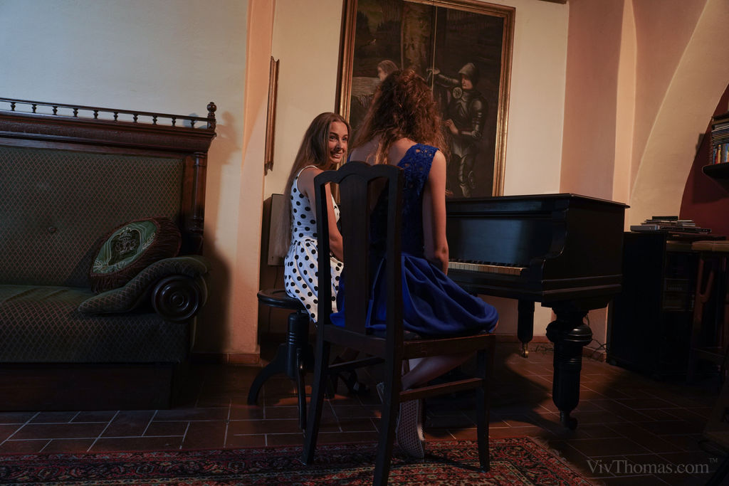 Young girl Emylia Argan has lesbian sex with piano teacher Kinuski 포르노 사진 #427357035 | Viv Thomas Pics, Emylia Argan, Kinuski, Lesbian, 모바일 포르노