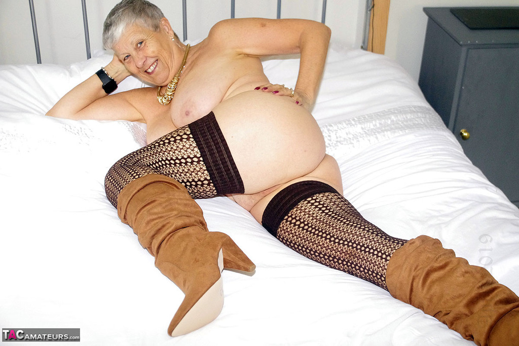 Old woman Savana doffs an animal print dress to pose nude in stockings & boots foto porno #423812523 | TAC Amateurs Pics, Savana, Granny, porno ponsel