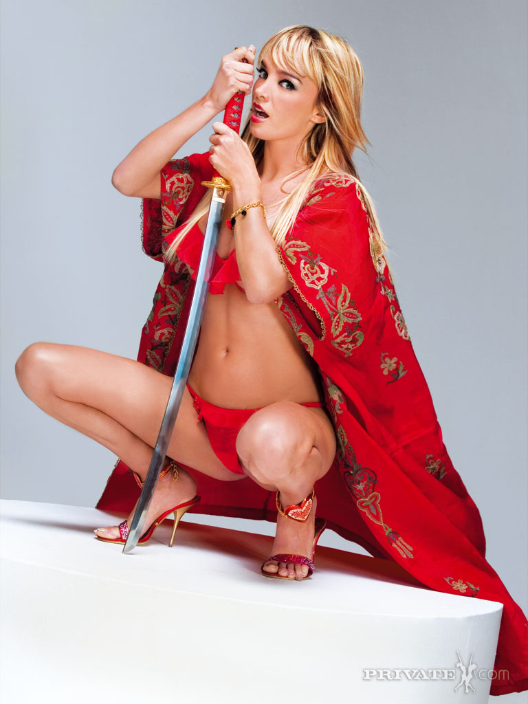 Sexy Samurai dancer unveils for a deep DP from her ninja opponents foto porno #424572225