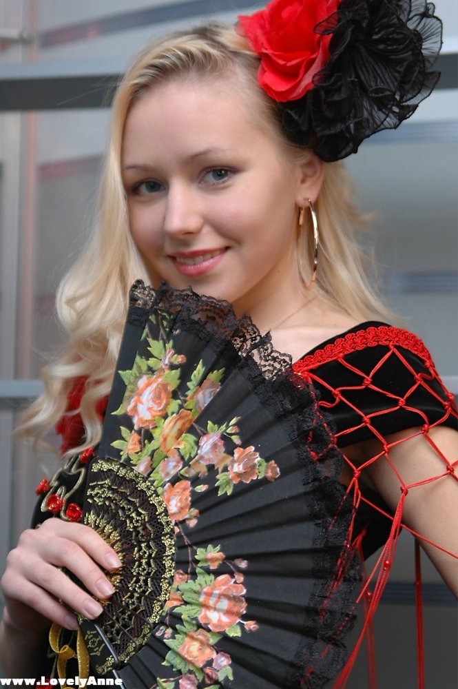 Cute blonde uncovers her great tits while removing a fancy dress ポルノ写真 #426183596 | Lovely Anne Pics, Undressing, モバイルポルノ