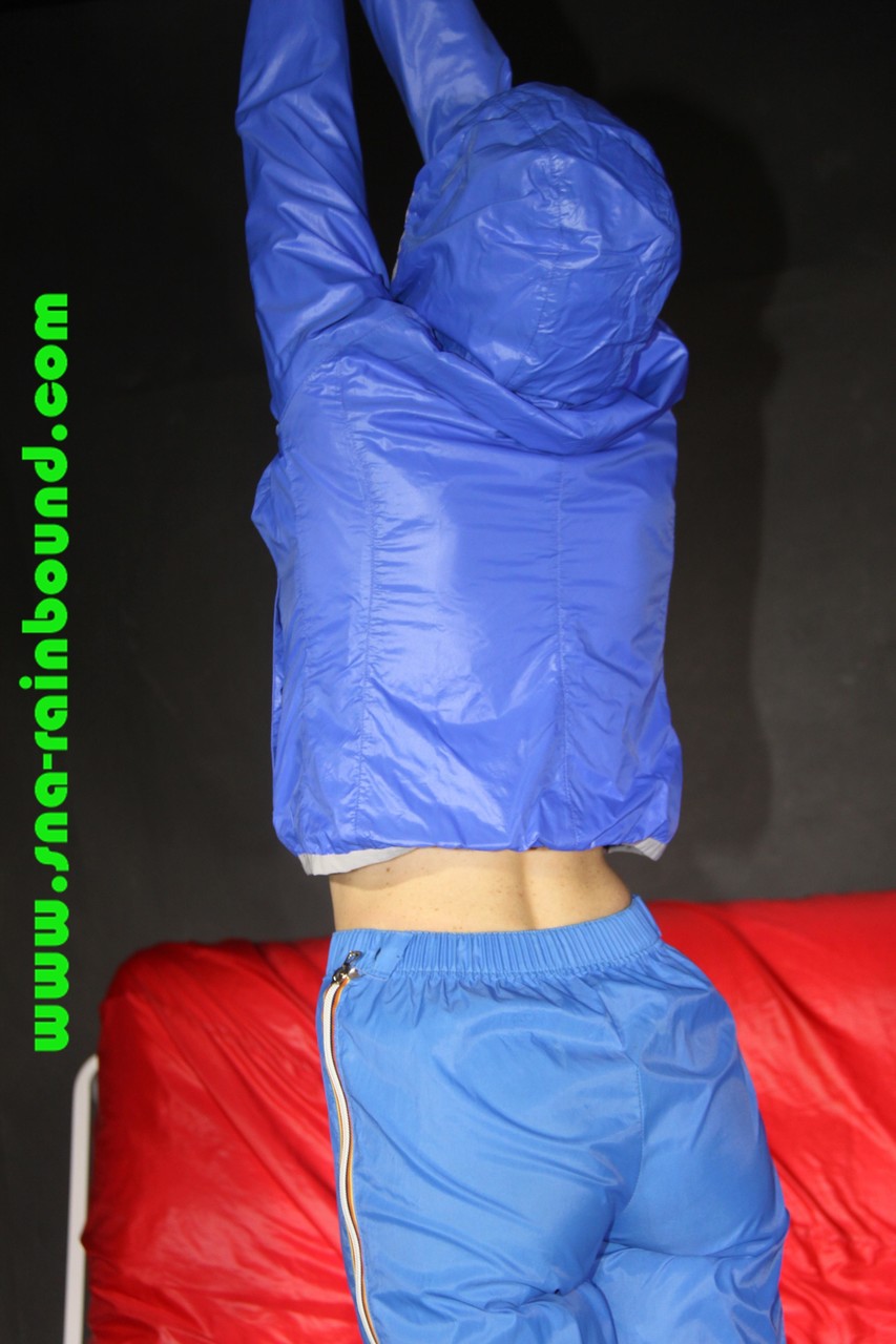 Sexy Sonja being tied and gagged overhead with ropes wearing a sexy blue shiny ポルノ写真 #422734466