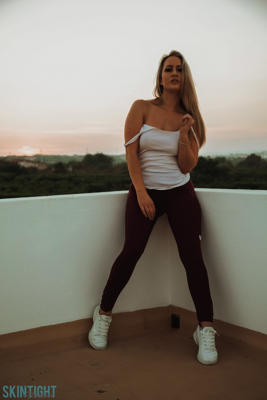 Blonde Chick Candice Collyer Doffs Black Leggings To Get Naked On A Balcony