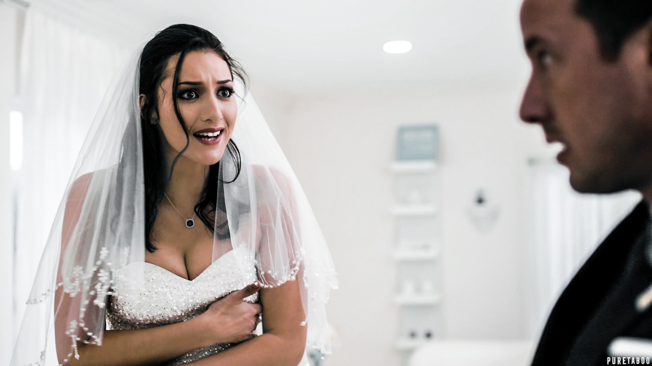 Dark-haired bride Bella Rolland receives an open mouth cumshot after fucking photo porno #424706241