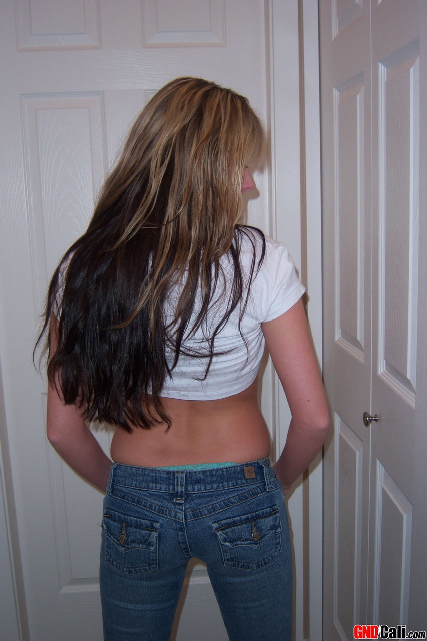 Dirty blonde teen fondles her breasts while stripping to a thong ポルノ写真 #428557390 | GND Cali Pics, Jeans, モバイルポルノ